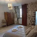 Aux Portes Du Mont Anis Appartement