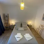 Apartment Aux Portes Du Mont Anis