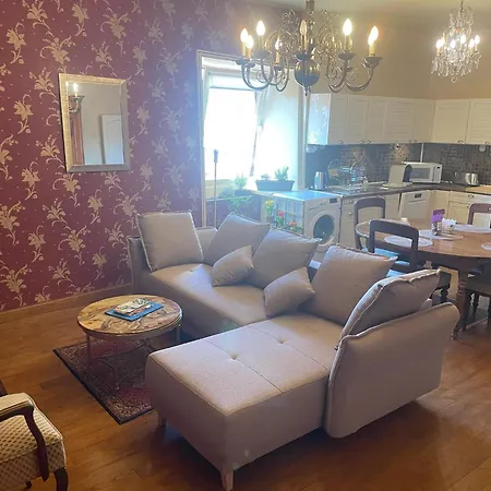 Aux Portes Du Mont Anis * Le Puy-en-Velay