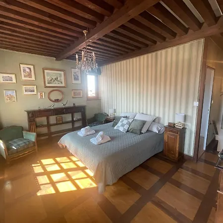 Aux Portes Du Mont Anis Apartament