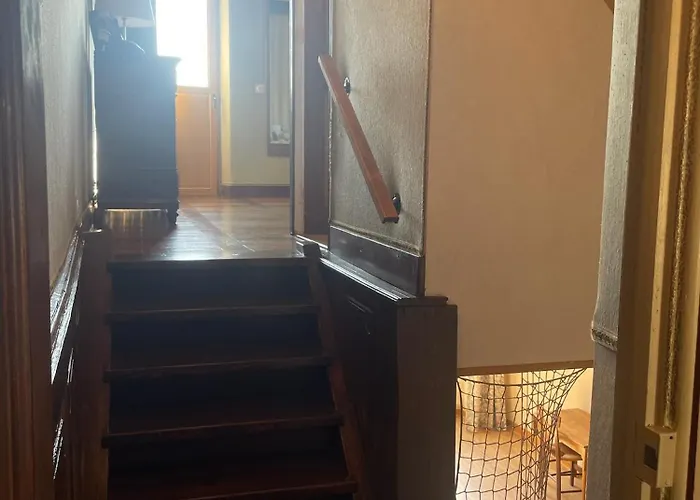 Aux Portes Du Mont Anis